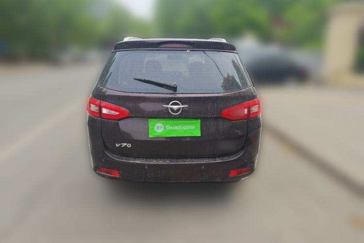 Used Haima V70 2016 2.0L Manual - Comfort Edition 6 Seats Rear