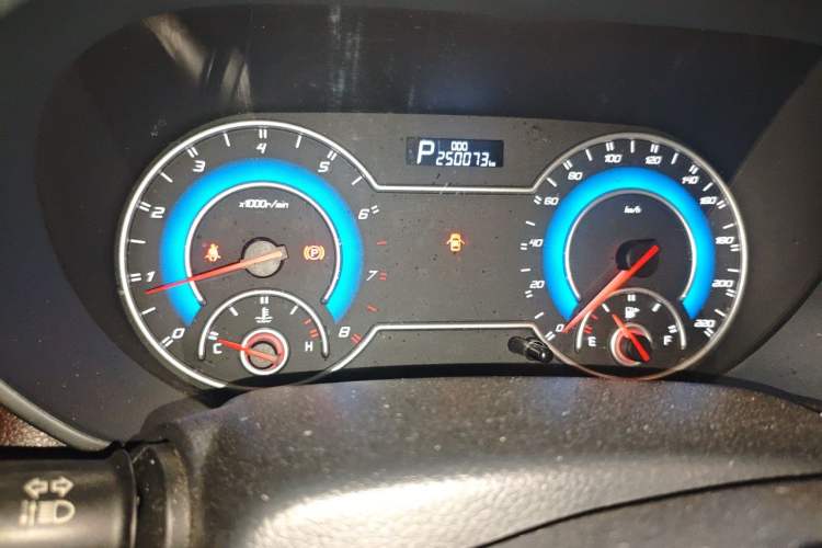 Used Haima V70 2016 1.5T Automatic Comfort 7-Seater Instrument Cluster