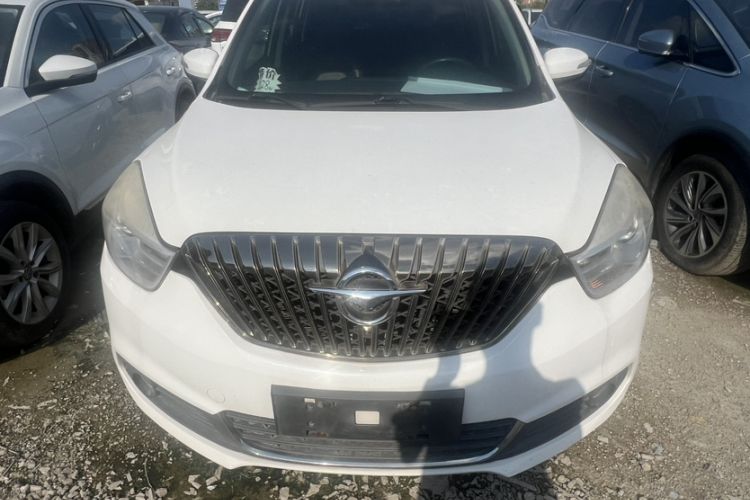 Used Haima V70 2016 1.5T Automatic "Comfort & Enjoyment" 6-Seater Exterior 3