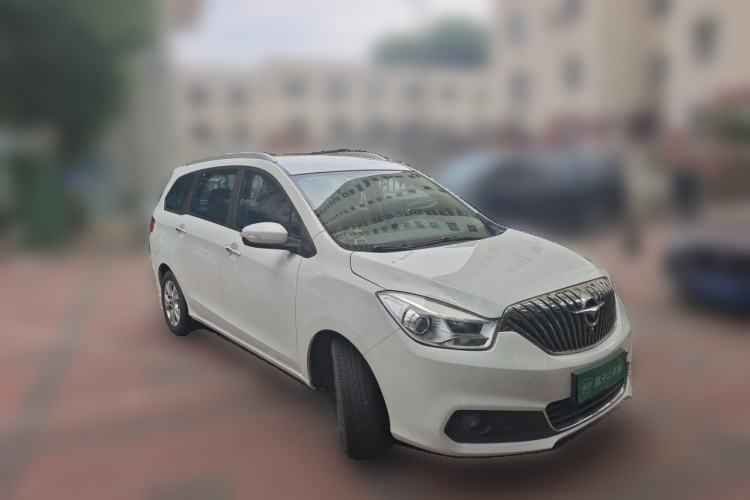 Used Haima V70 2016 1.5T Automatic "Comfort & Enjoyment" 6-Seater Front Right 45 Deg
