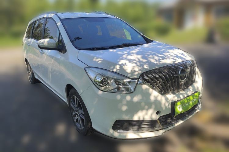 Used Haima V70 2016 2.0L Manual - Comfort Edition 6 Seats Front Right 45 Deg
