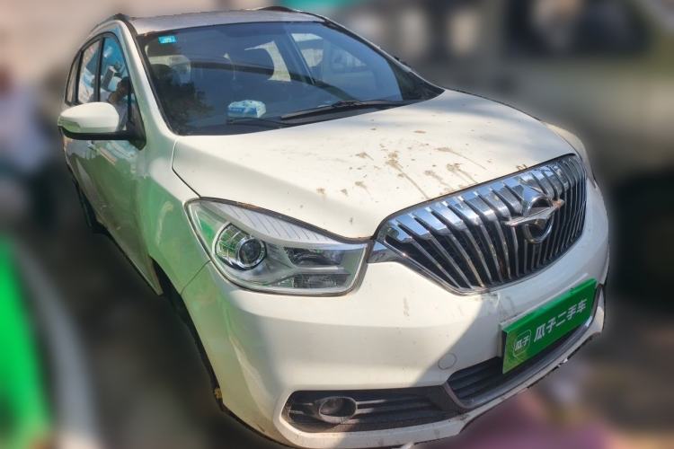 Used Haima V70 2016 2.0L Manual - Enjoyment Version 6 Seats Front Right 45 Deg