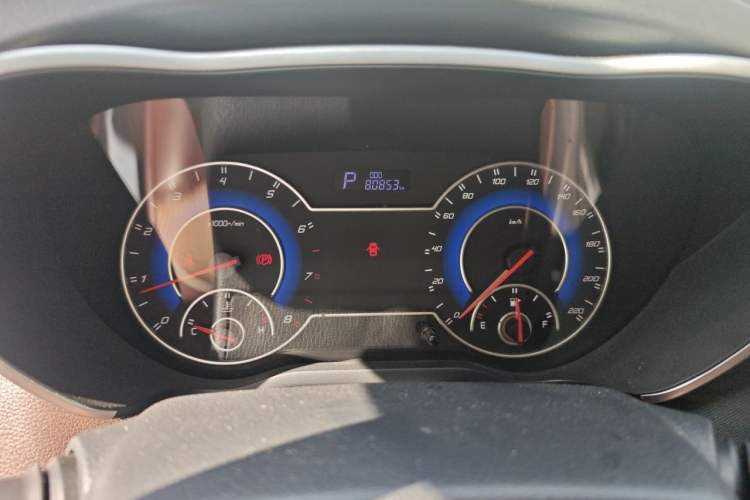 Used Haima V70 2016 1.5T Automatic - Comfort Plus Version 6 Seats Instrument Cluster