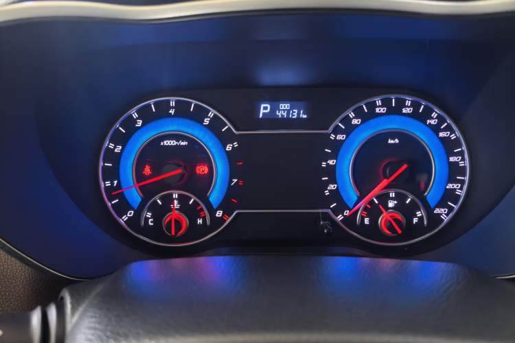 Used Haima V70 2016 1.5T Automatic Comfort Plus 7-Seater Instrument Cluster