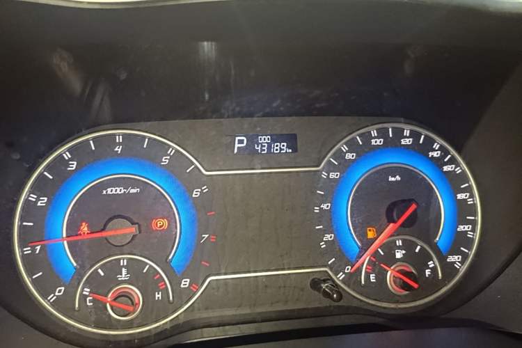 Used Haima V70 2016 1.5T Automatic - Comfort Plus Version 6 Seats Instrument Cluster