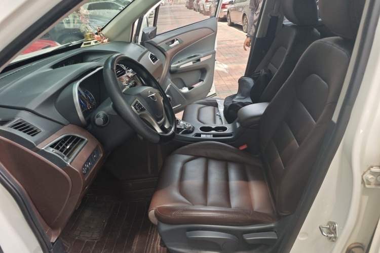 Used Haima V70 2016 1.5T Automatic "Comfort & Enjoyment" 6-Seater Left Front Seat