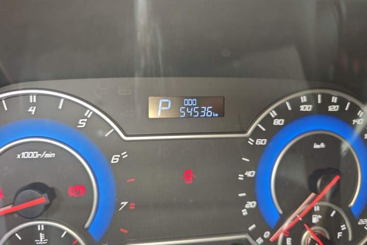 Used Haima V70 2016 1.5T Automatic "Comfort & Enjoyment" 6-Seater Odometer Close Up