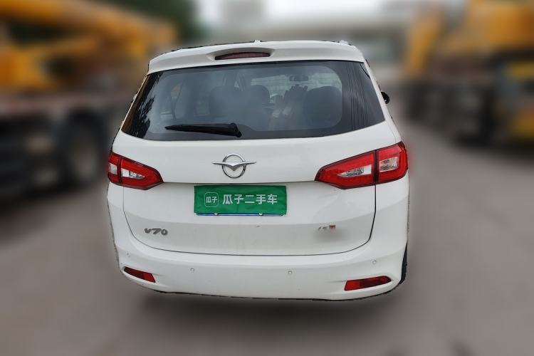 Used Haima V70 2016 1.5T Automatic - Comfort Plus Version 6 Seats Rear