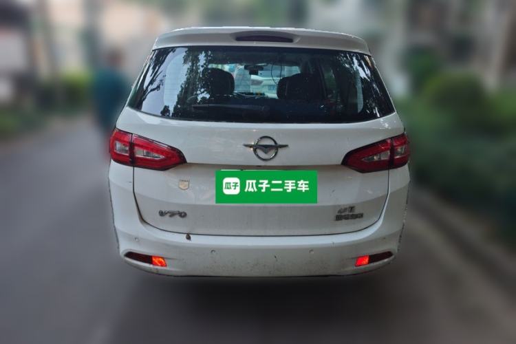 Used Haima V70 2016 1.5T Automatic - Comfort Plus Version 6 Seats Rear