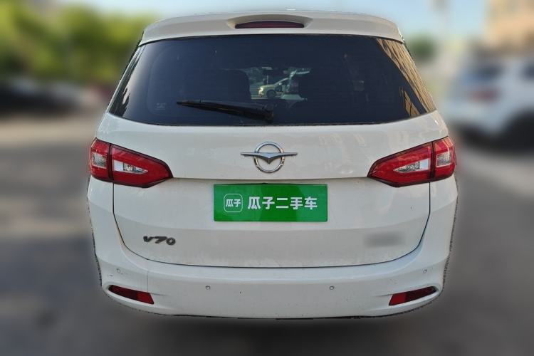 Used Haima V70 2016 2.0L Manual - Enjoyment Version 6 Seats Rear