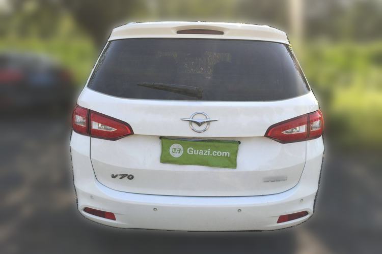 Used Haima V70 2016 2.0L Manual - Comfort Edition 6 Seats Rear