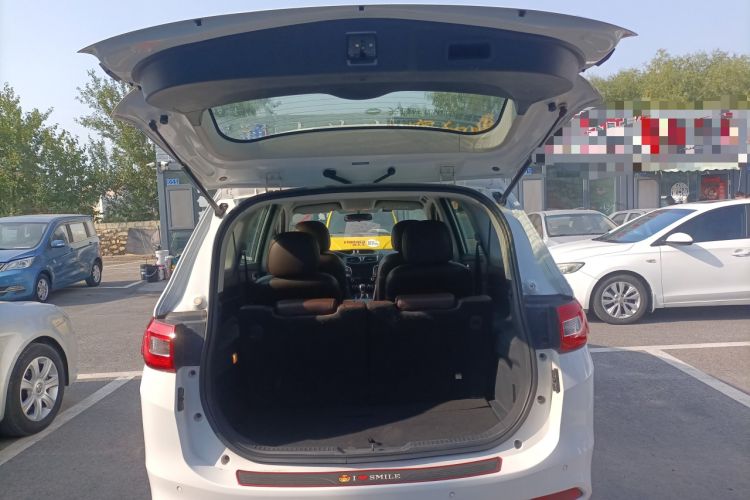 Used Haima V70 2016 2.0L Manual - Enjoyment Version 6 Seats Trunk