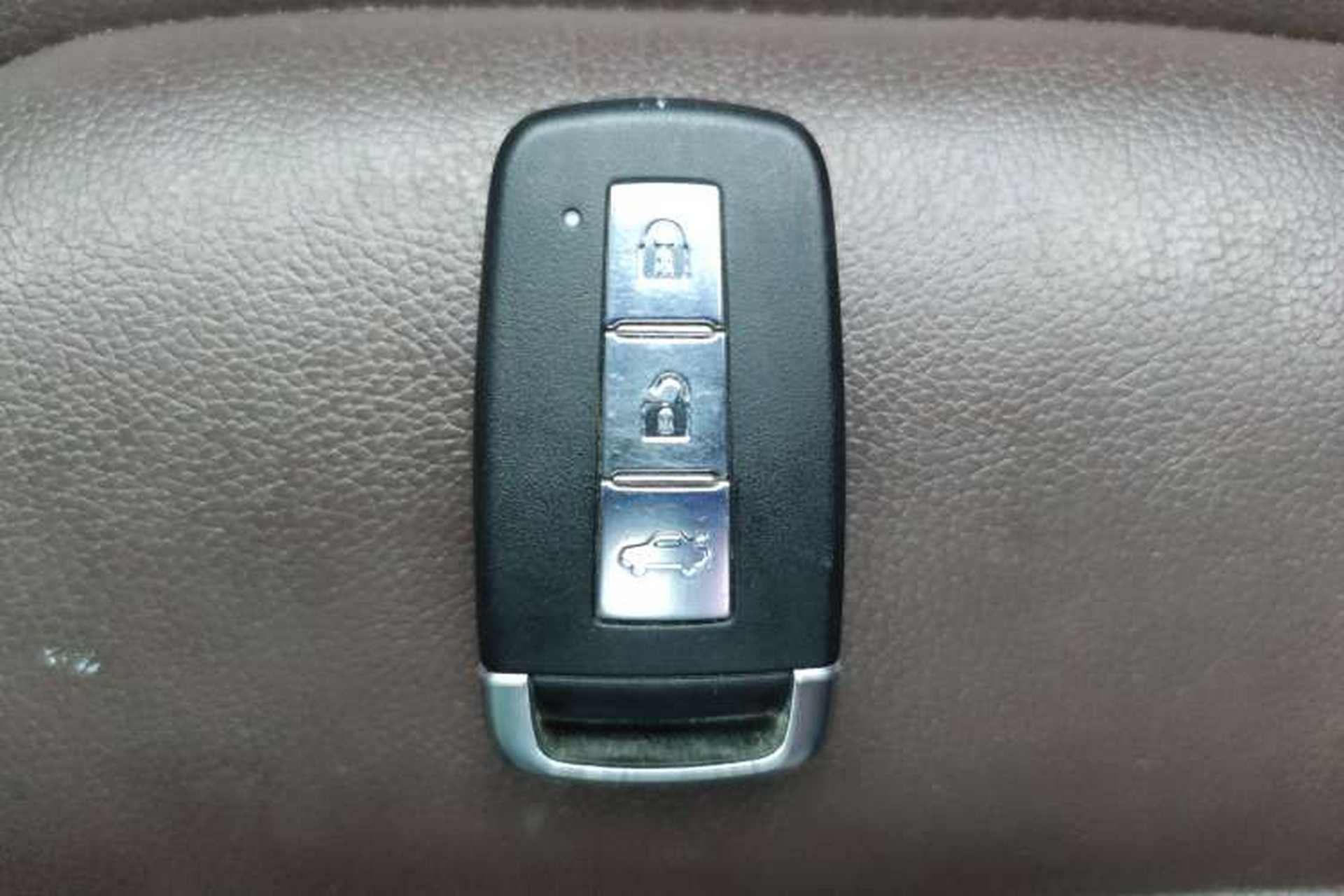 Used Haima V70 2016 1.5T Automatic - Comfort Plus Version 6 Seats Vehicle Key