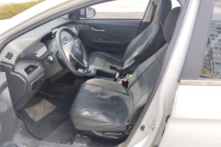 Used Hanteng Happiness e+ 2019 Enjoyment Edition Left Front Seat