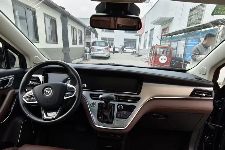 Used Hanteng V7 2019 1.5T Automatic Luxury Edition 6-Seater China V Emission Standard Interior 7