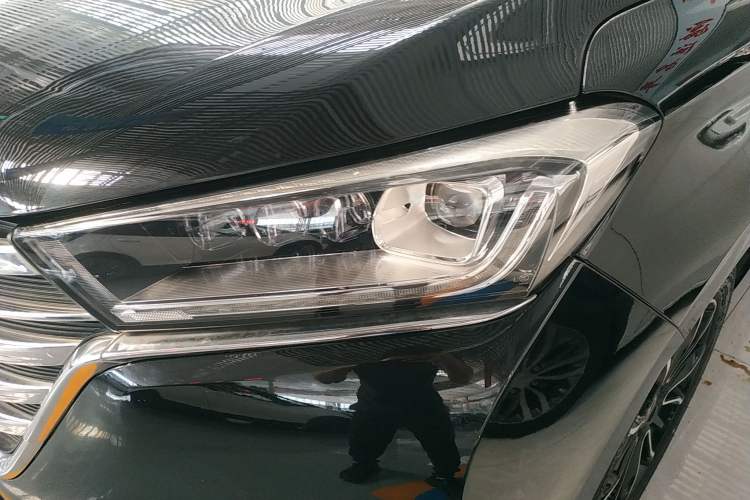 Used Hanteng V7 2019 1.5T Automatic Luxury 7-Seater China VI Standard Left Front Headlight