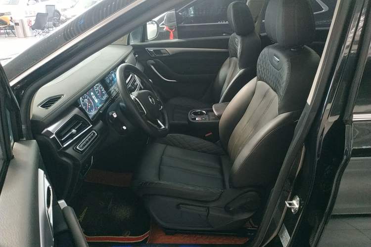 Used Hanteng V7 2019 1.5T Automatic Luxury 7-Seater China VI Standard Left Front Seat