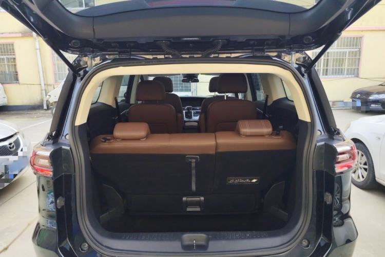 Used Hanteng V7 2019 1.5T Automatic Luxury Edition 6-Seater China V Emission Standard Trunk