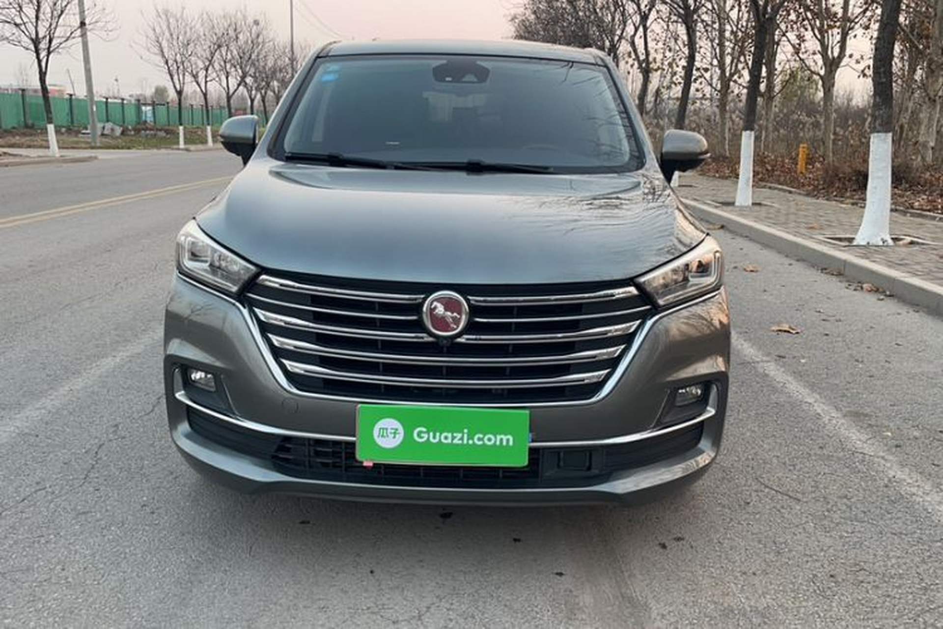 Used Hanteng V7 2019 1.5T Automatic Flagship Model 7 Seats China V Emission Standard Exterior 4
