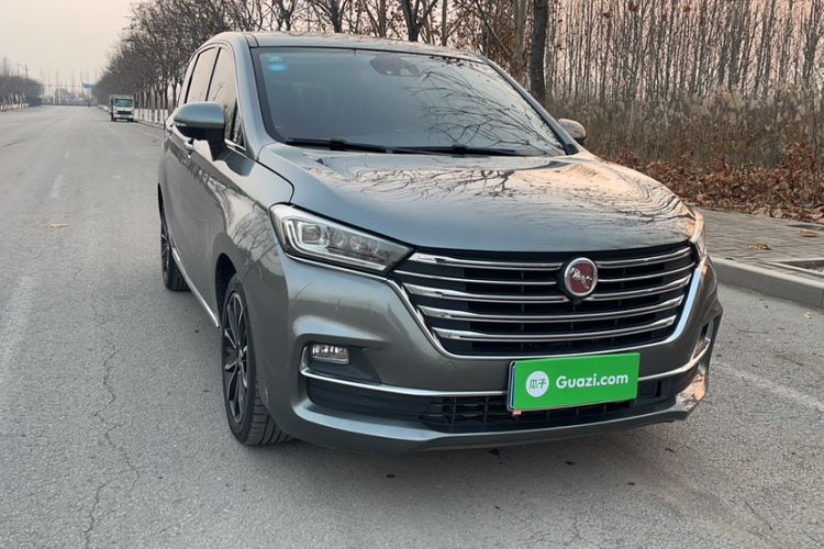 Used Hanteng V7 2019 1.5T Automatic Flagship Model 7 Seats China V Emission Standard Exterior 5