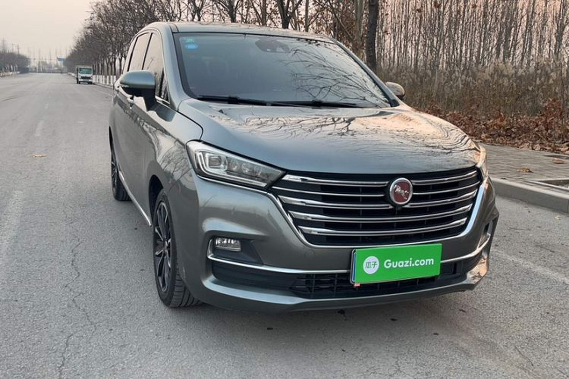 Used Hanteng V7 2019 1.5T Automatic Flagship Model 7 Seats China V Emission Standard Exterior 5