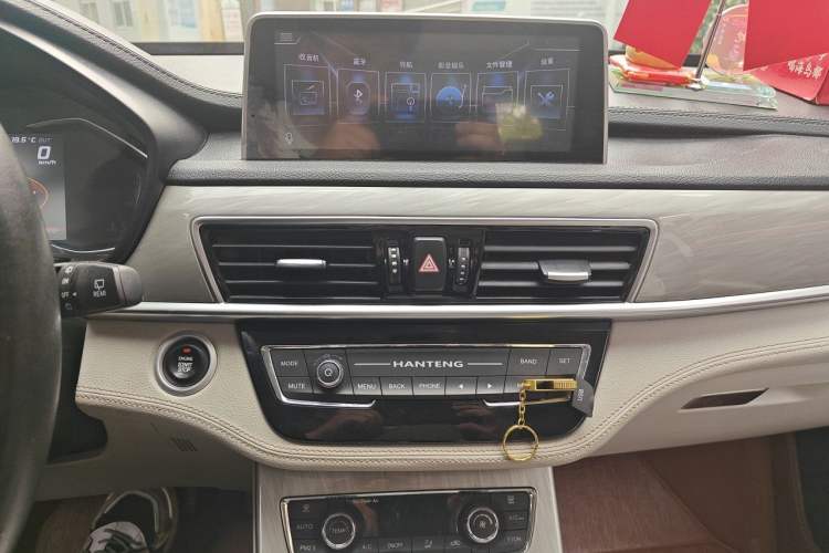 Used Hanteng X5 2018 1.5T CVT New Year Edition Audio And AC Panel