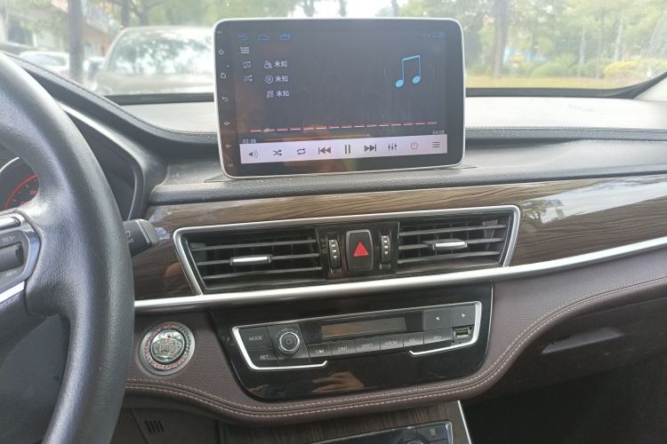 Used Hanteng X5 2018 1.5T CVT Elite Edition Audio And AC Panel