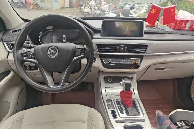 Used Hanteng X5 2018 1.5T CVT New Year Edition Center Console