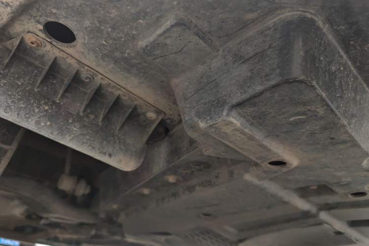 Used Hanteng X5 2018 1.5T CVT Luxury Edition Chassis Front Right