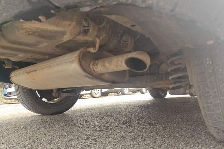 Used Hanteng X5 2018 1.5T CVT New Year Edition Chassis Rear Right