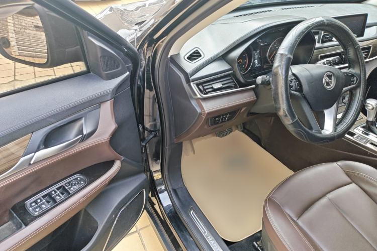 Used Hanteng X5 2018 1.5T CVT Luxury Edition Driver Seat