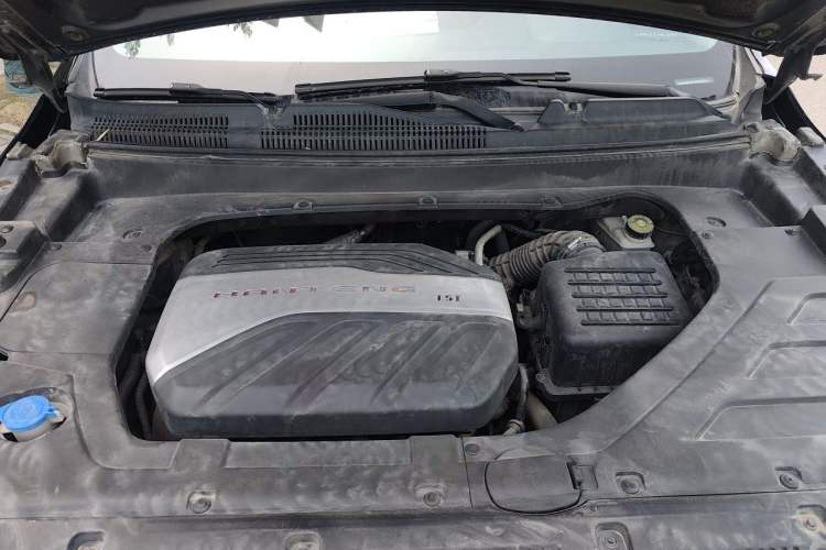 Used Hanteng X5 2018 1.5T CVT Luxury Edition Engine Bay
