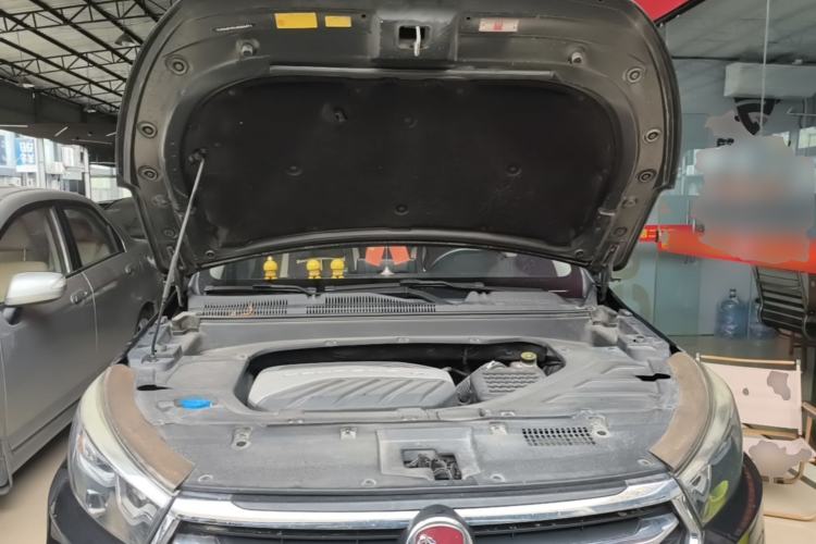 Used Hanteng X5 2018 1.5T CVT Luxury Edition Engine Bay
