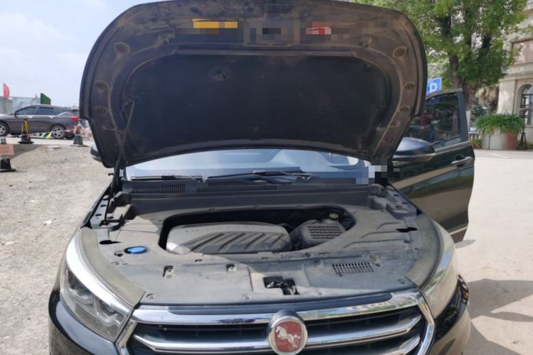 Used Hanteng X5 2018 1.5T CVT Luxury Edition Engine Bay