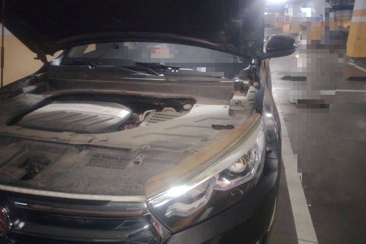 Used Hanteng X5 2018 1.5T CVT Luxury Edition Engine Bay Left