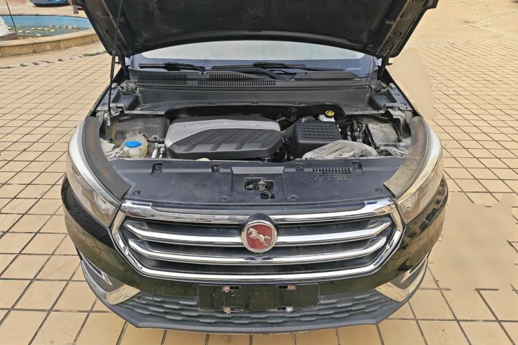 Used Hanteng X5 2018 1.5T CVT Luxury Edition Engine Bay