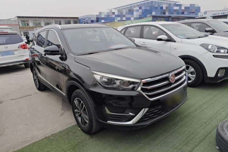Used Hanteng X5 2018 1.5L Manual Comfort Edition Exterior 2