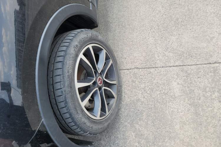 Used Hanteng X5 2018 1.5L Manual Elite Edition Exterior 7
