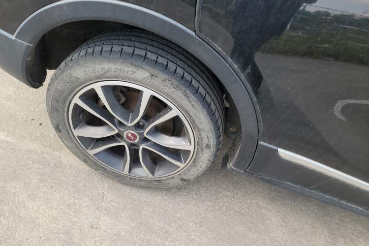 Used Hanteng X5 2018 1.5L Manual Elite Edition Exterior 8