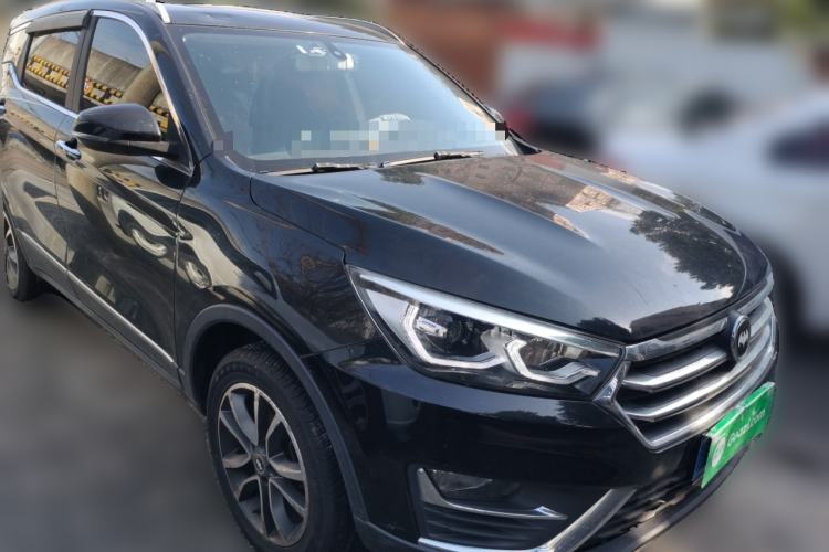 Used Hanteng X5 2018 1.5T Manual Luxury Edition Front Right 45 Deg