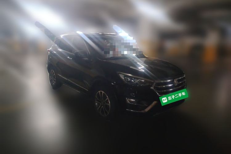 Used Hanteng X5 2018 1.5T CVT Luxury Edition Front Right 45 Deg
