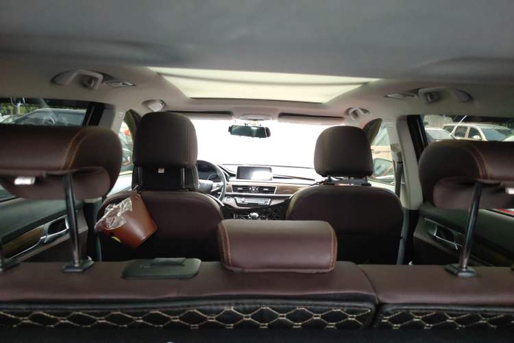 Used Hanteng X5 2018 1.5T CVT Luxury Edition Headliner