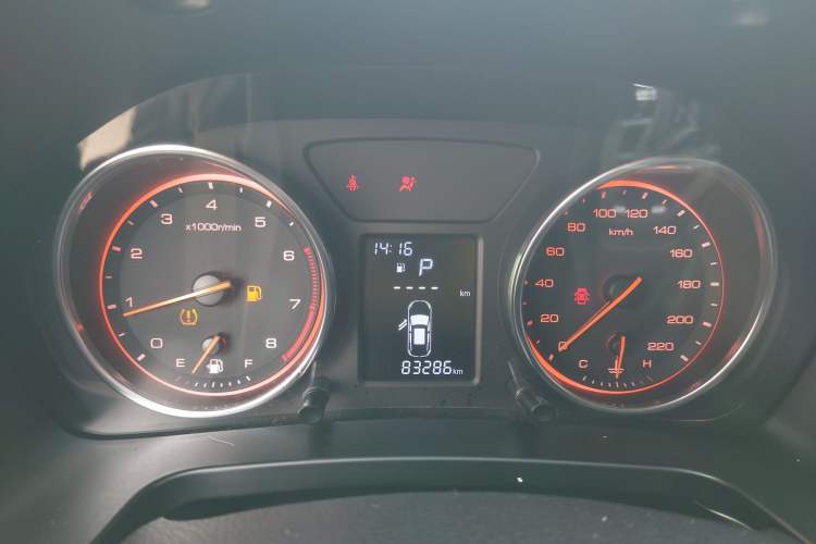 Used Hanteng X5 2018 1.5T CVT Elite Edition Instrument Cluster
