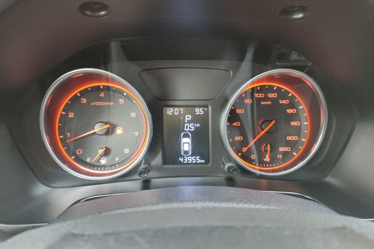 Used Hanteng X5 2018 1.5T CVT Luxury Edition Instrument Cluster