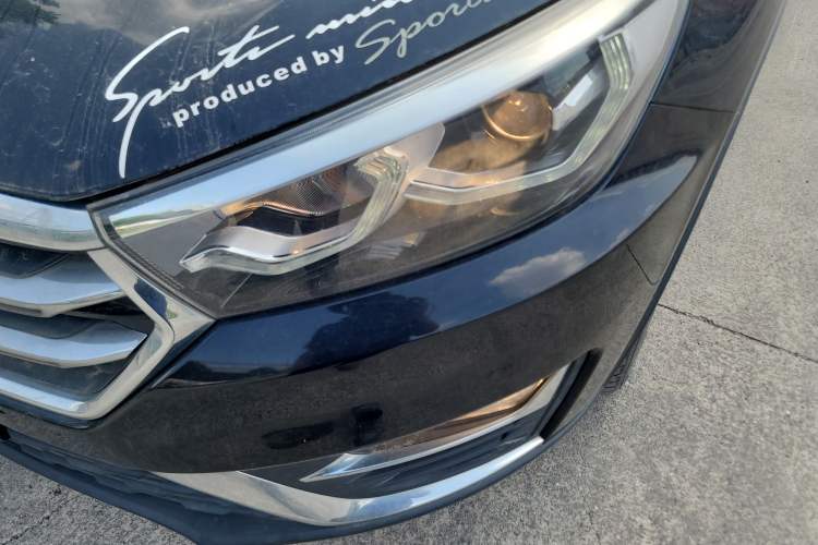 Used Hanteng X5 2018 1.5L Manual Elite Edition Left Front Headlight