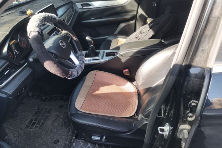Used Hanteng X5 2018 1.5T Manual Luxury Edition Left Front Seat