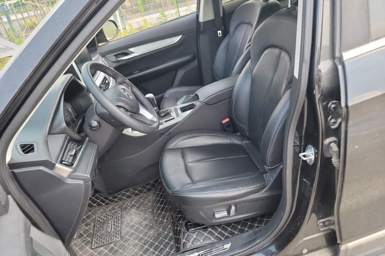Used Hanteng X5 2018 1.5L Manual Elite Edition Left Front Seat