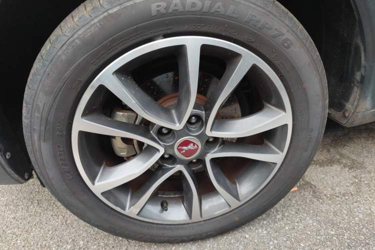 Used Hanteng X5 2018 1.5T CVT Luxury Edition Left Front Wheel Hub