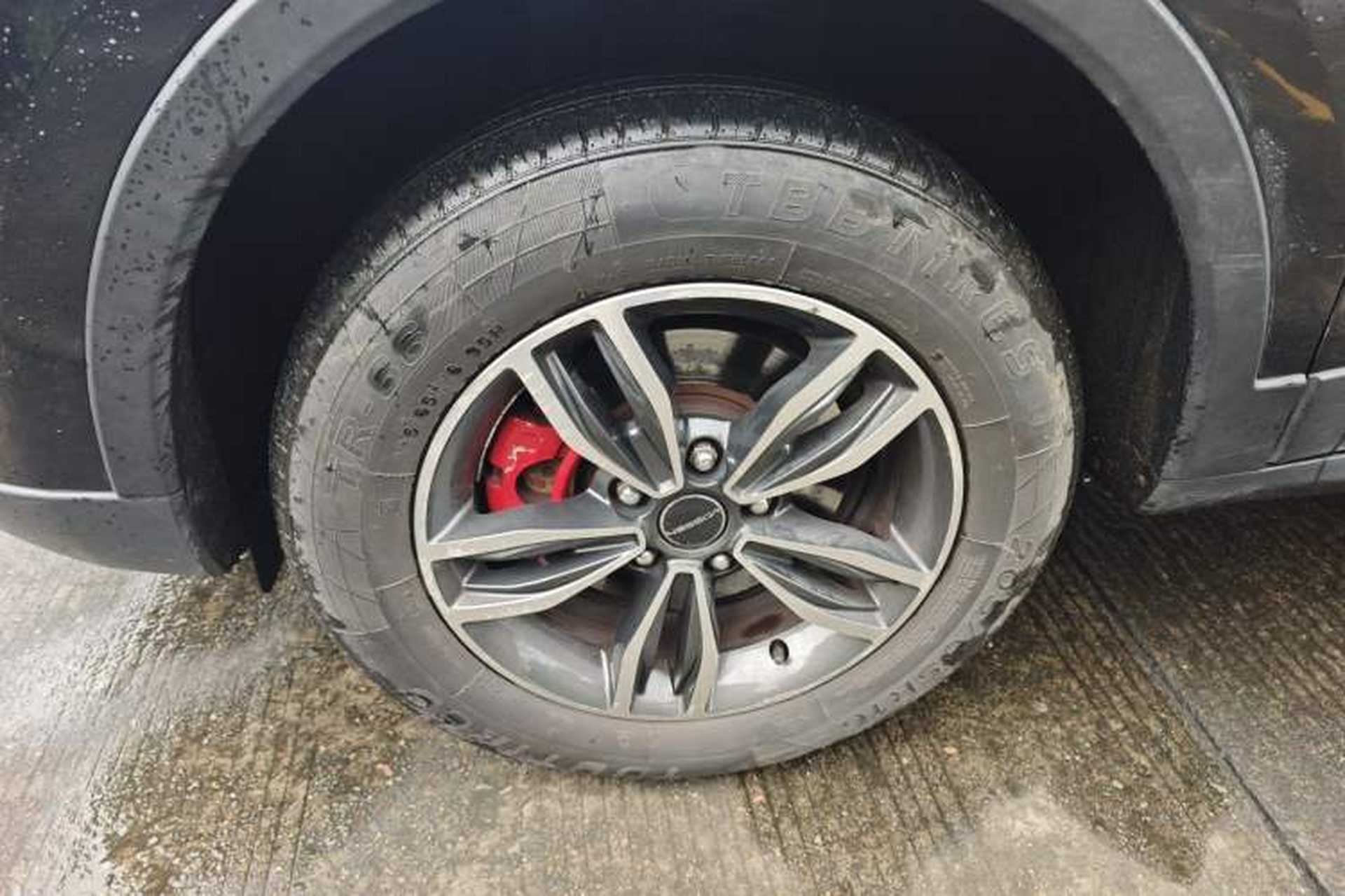 Used Hanteng X5 2018 1.5L Manual Comfort Edition Left Front Wheel Hub
