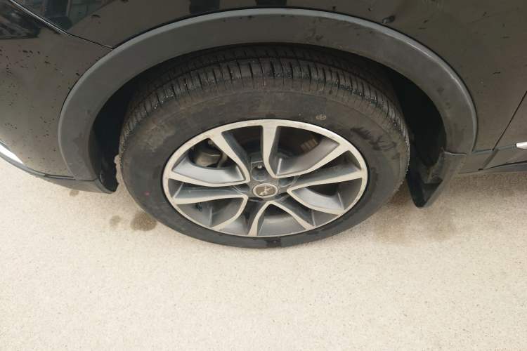 Used Hanteng X5 2018 1.5T CVT Elite Edition Left Front Wheel Hub